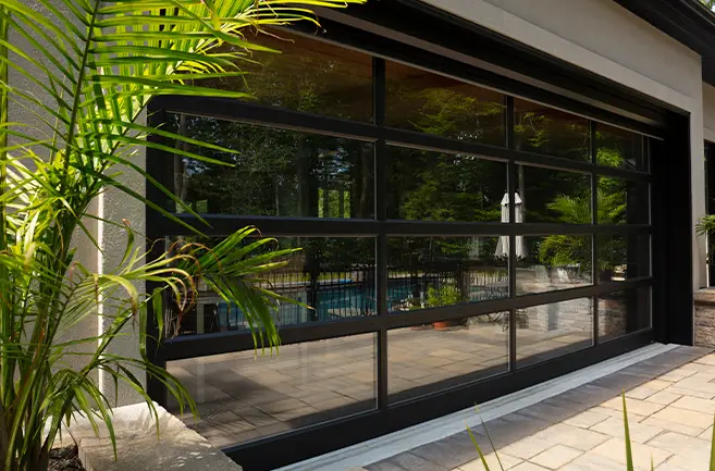 California garage door by GARAGA